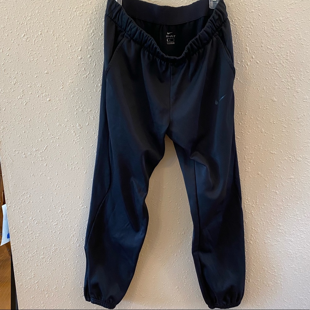Nike Dri-Fit sweatpants size Medium